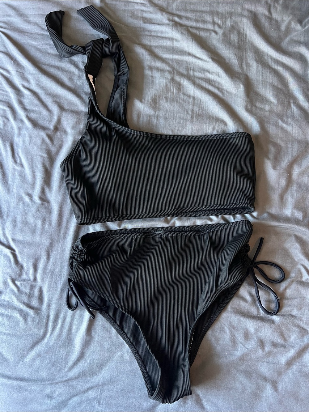 One-Shoulder Black Ribbed Bikini Set